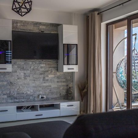Holidays Vibes Apart Mamaia Nord Navodari Exterior photo