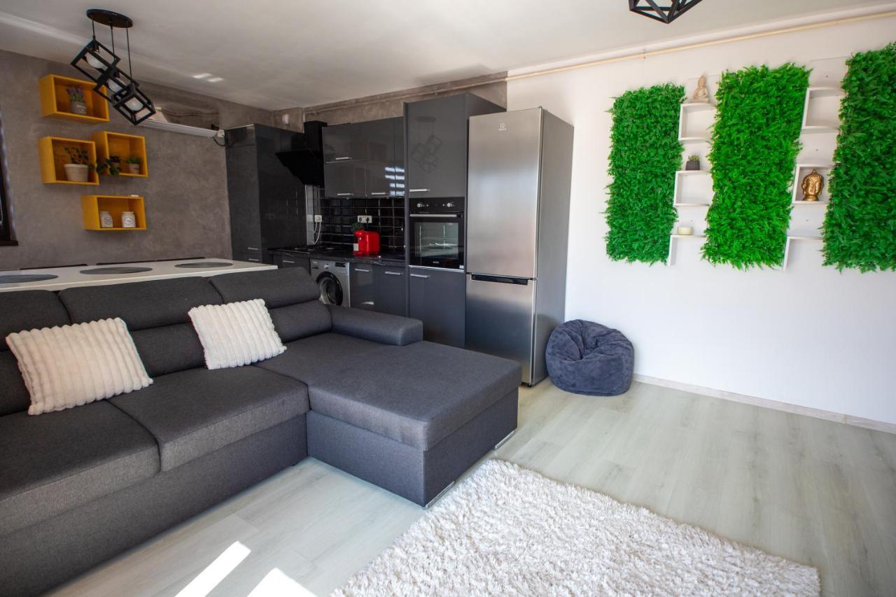 Holidays Vibes Apart Mamaia Nord Navodari Exterior photo